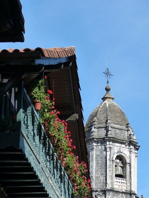 Libreng pag-download ng Lesaka Bell Tower Navarre - libreng larawan o larawan na ie-edit gamit ang GIMP online na editor ng imahe