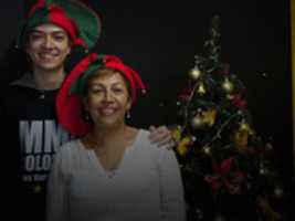 Free download LES DESEA FELIZ NAVIDAD free photo or picture to be edited with GIMP online image editor