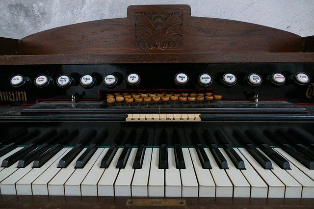 Descărcare gratuită Liebmann Organ Harmonium - fotografie sau imagini gratuite pentru a fi editate cu editorul de imagini online GIMP