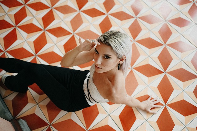 Free download lifestyle chica model portrait free picture to be edited with GIMP free online image editor