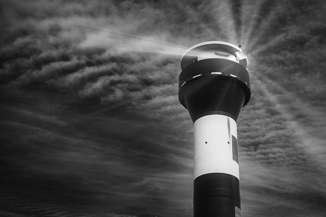 Ücretsiz indir Lighthouse Sky Water - GIMP çevrimiçi resim düzenleyiciyle düzenlenecek ücretsiz fotoğraf veya resim