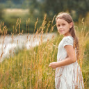 Little girl on the riverbank  screen for extension Chrome web store in OffiDocs Chromium