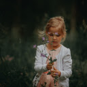 Little girl picking flowers  screen for extension Chrome web store in OffiDocs Chromium