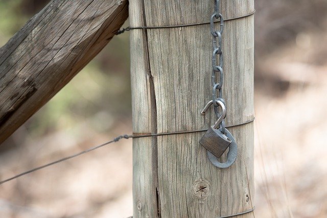 ດາວໂຫລດ Lock Padlock Chain ຟຣີ - ຮູບພາບຫຼືຮູບພາບທີ່ບໍ່ເສຍຄ່າເພື່ອແກ້ໄຂດ້ວຍບັນນາທິການຮູບພາບອອນໄລນ໌ GIMP