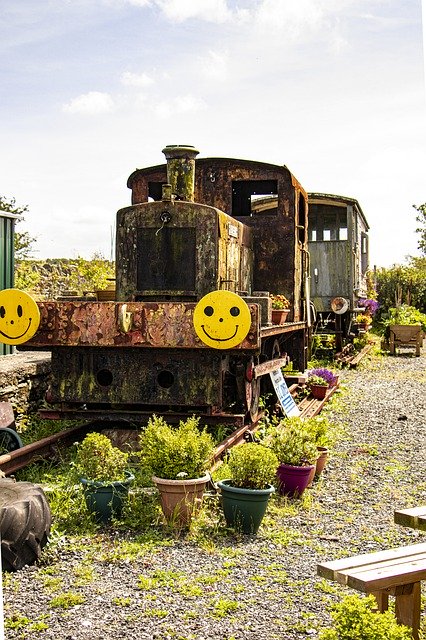 Descarga gratuita Locomotive Anglesey: foto o imagen gratuita para editar con el editor de imágenes en línea GIMP