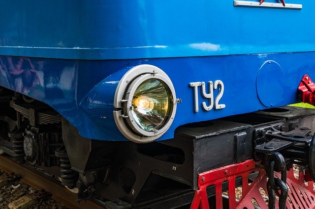 Gratis download Locomotive Diesel Light - gratis foto of afbeelding om te bewerken met GIMP online afbeeldingseditor