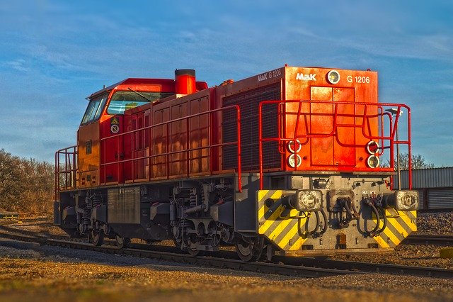 قم بتنزيل قالب صور مجاني Locomotive Loco Railway ليتم تحريره باستخدام محرر الصور عبر الإنترنت GIMP