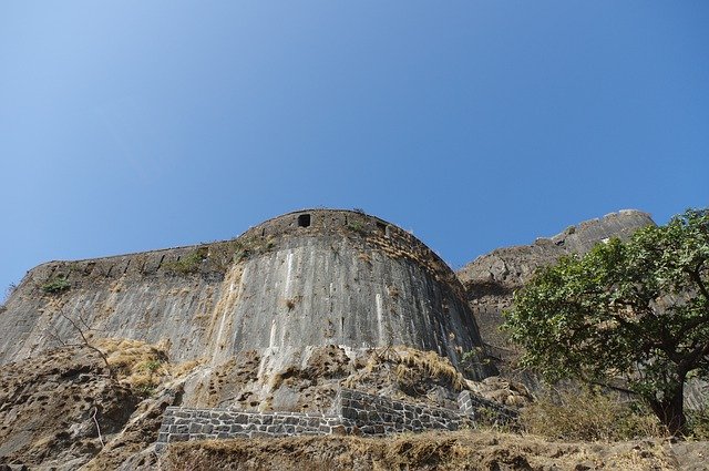Скачать бесплатно Lohagad Fort Khandala - бесплатное фото или изображение для редактирования с помощью онлайн-редактора изображений GIMP
