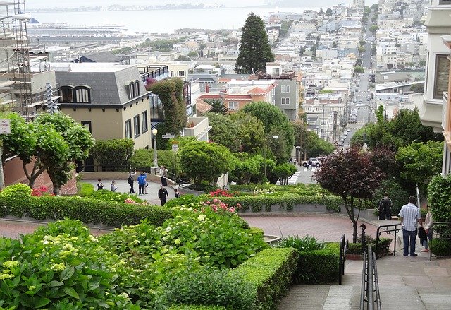 دانلود رایگان Lombard Street San Francisco - عکس یا تصویر رایگان رایگان برای ویرایش با ویرایشگر تصویر آنلاین GIMP