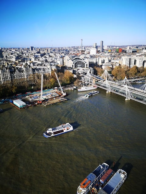 Free download london boat thames river bridge free picture to be edited with GIMP free online image editor