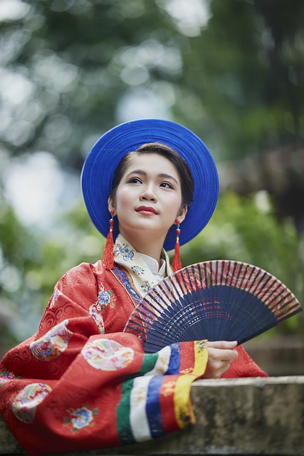 GIMP ücretsiz çevrimiçi resim düzenleyiciyle düzenlenecek uzun ömürlü Asya güzel güzelliğinin ücretsiz resmini ücretsiz indirin