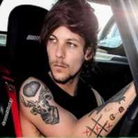 Free download Louis Tomlinson free photo or picture to be edited with GIMP online image editor