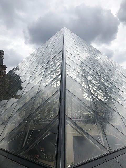 Descarga gratuita Louvre Paris France - foto o imagen gratuita para editar con el editor de imágenes en línea GIMP