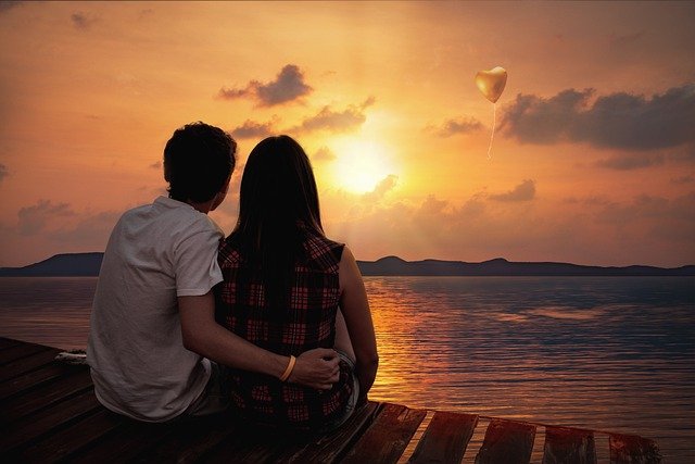 Free download love couple sunset view beach free picture to be edited with GIMP free online image editor