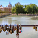 Love locks  screen for extension Chrome web store in OffiDocs Chromium