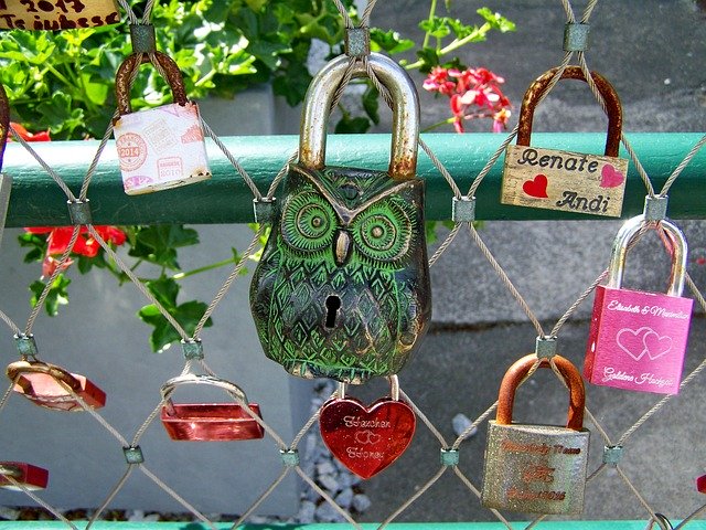 Free download Love Lock Symbol Loyalty -  free photo or picture to be edited with GIMP online image editor