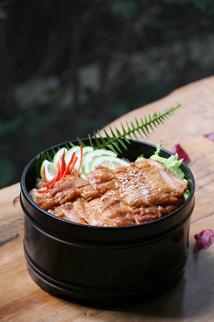 Bezpłatne pobieranie Lunch Box Gourmet Chinese - darmowe zdjęcie lub obraz do edycji za pomocą internetowego edytora obrazów GIMP