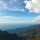 Lush green hills and mountains  screen for extension Chrome web store in OffiDocs Chromium