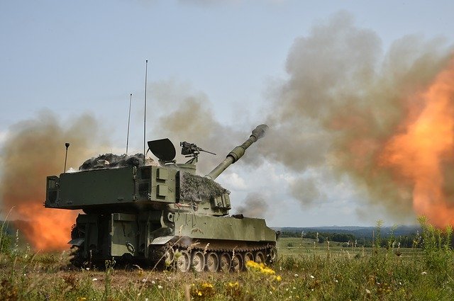 Free download m109a6 paladin howitzer artillery free picture to be edited with GIMP free online image editor