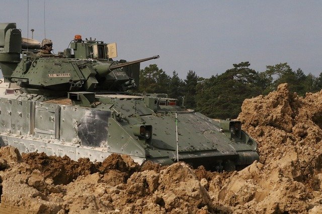Free download m2a3 bradley fighting vehicle ifv free picture to be edited with GIMP free online image editor