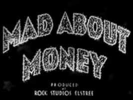 ดาวน์โหลดฟรี Mad About Money (1938) | ภาพหน้าจอ (1 จาก 2) รูปภาพหรือรูปภาพฟรีที่จะแก้ไขด้วยโปรแกรมแก้ไขรูปภาพออนไลน์ GIMP