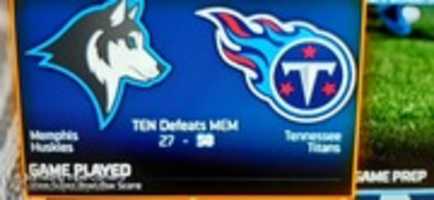 Free download Madden NFL 16 Memphis Huskies VS Tennessee Titans Teams Screenshot free photo or picture to be edited with GIMP online image editor