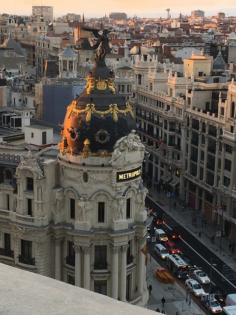 免费下载马德里西班牙建筑 - 使用 GIMP 在线图像编辑器编辑的免费照片或图片