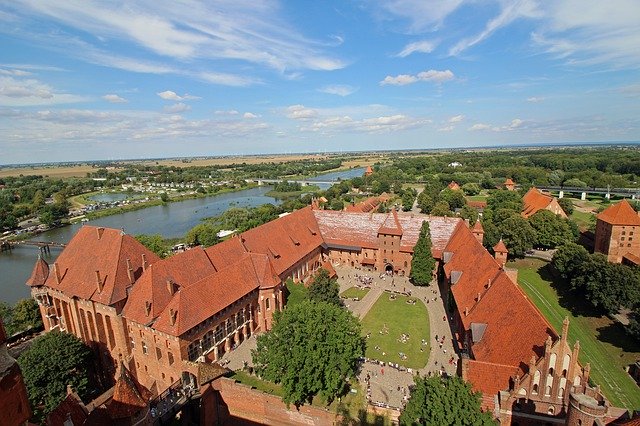 Free download Malbork River Tower -  free free photo or picture to be edited with GIMP online image editor