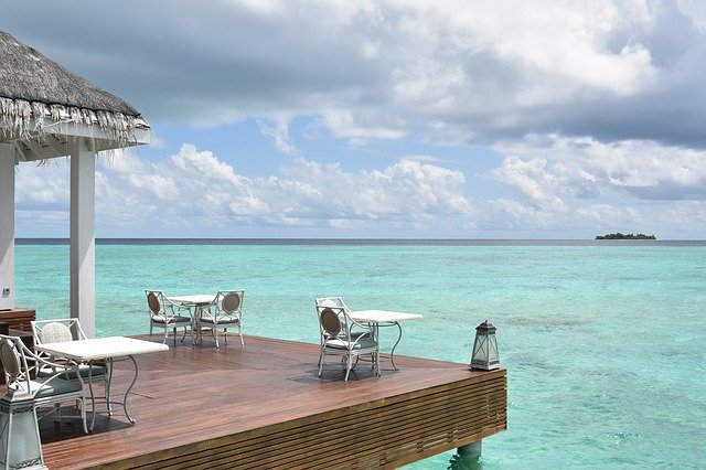 Download gratuito Maldives Resort Holiday: foto o immagini gratuite da modificare con l'editor di immagini online GIMP
