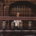 Man at Buddhist Temple  screen for extension Chrome web store in OffiDocs Chromium