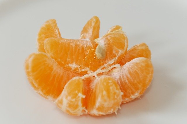Free download mandarins oranges segments free picture to be edited with GIMP free online image editor