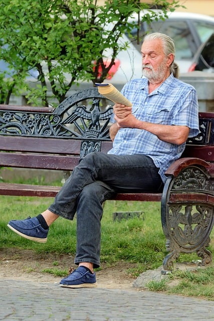 Free download man elderly beard sitting bench free picture to be edited with GIMP free online image editor