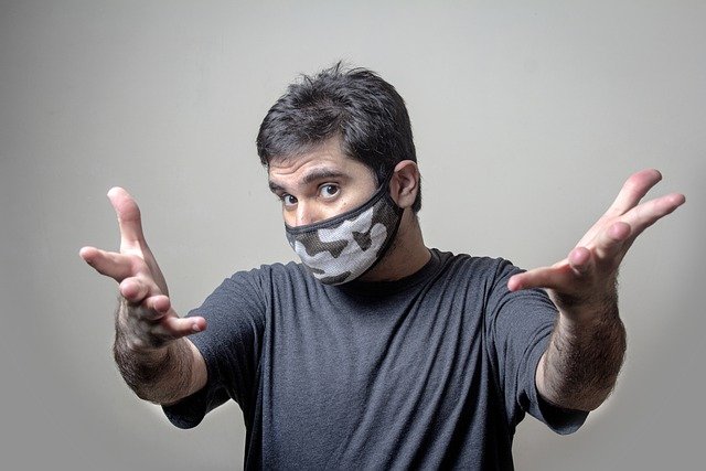 Download gratuito de máscara facial de homem modelo máscara de gripe imagem grátis para ser editada com o editor de imagens on-line gratuito do GIMP