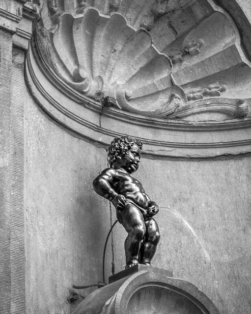 Free download manneken pis brussels belgium free picture to be edited with GIMP free online image editor