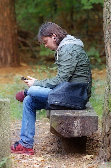 Ücretsiz indir adam park bankı park akıllı telefon ücretsiz resim GIMP ücretsiz çevrimiçi resim düzenleyici ile düzenlenebilir