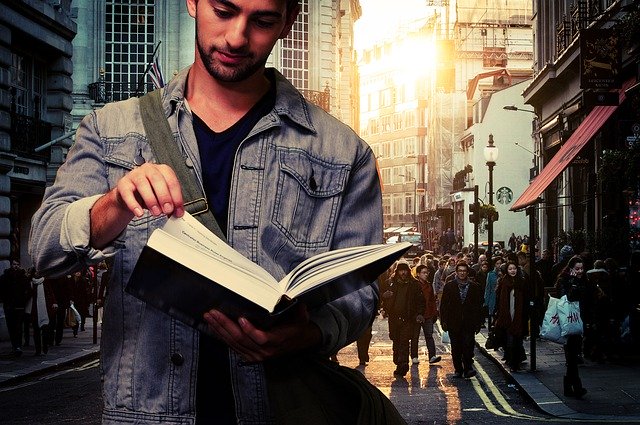 تنزيل كتاب Man Student Read Book مجانًا - صورة مجانية أو صورة يتم تحريرها باستخدام محرر الصور عبر الإنترنت GIMP