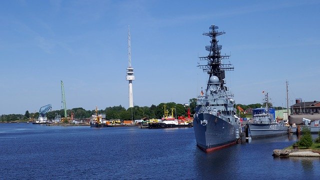 Téléchargement gratuit Marina Marine Museum Wilhelmshaven - photo ou image gratuite à modifier avec l'éditeur d'images en ligne GIMP