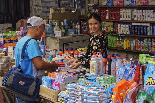 ດາວ​ໂຫຼດ​ຟຣີ Market Stall Hall - ຮູບ​ພາບ​ຟຣີ​ຟຣີ​ຫຼື​ຮູບ​ພາບ​ທີ່​ຈະ​ໄດ້​ຮັບ​ການ​ແກ້​ໄຂ​ກັບ GIMP ອອນ​ໄລ​ນ​໌​ບັນ​ນາ​ທິ​ການ​ຮູບ​ພາບ​