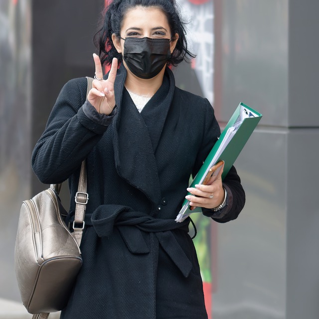 Free download mask woman pandemic covid 19 purse free picture to be edited with GIMP free online image editor