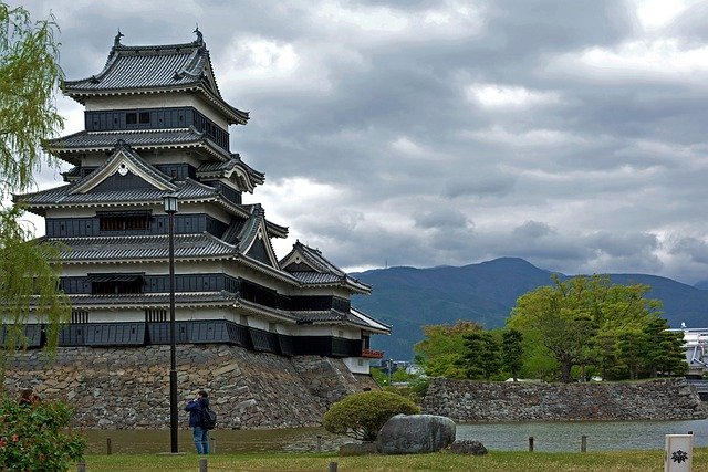 Gratis download Matsumoto Castle Japan - gratis foto of afbeelding om te bewerken met GIMP online afbeeldingseditor