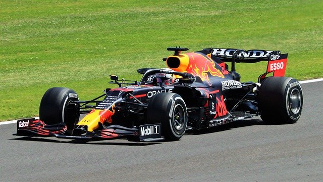 Free download max verstappen formula one race free picture to be edited with GIMP free online image editor