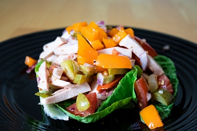 ດາວໂຫລດຟຣີ Meat Salad Tomatoes - ຮູບພາບຫຼືຮູບພາບທີ່ບໍ່ເສຍຄ່າເພື່ອແກ້ໄຂດ້ວຍບັນນາທິການຮູບພາບອອນໄລນ໌ GIMP