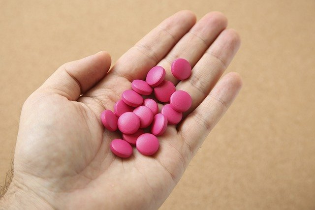 Free download medicine health care hand pill free picture to be edited with GIMP free online image editor
