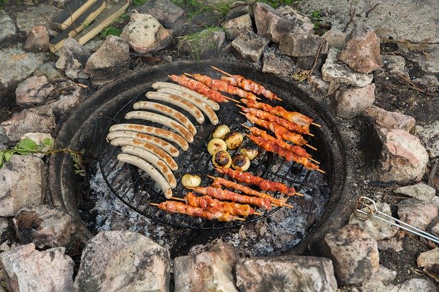 Бесплатная загрузка Meeting Eating - бесплатное фото или изображение для редактирования с помощью онлайн-редактора изображений GIMP