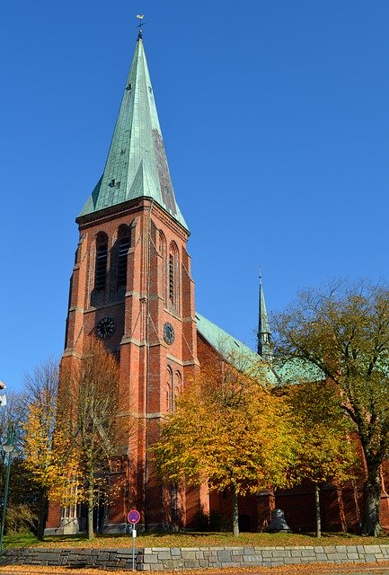 Скачать бесплатно Meldorfer Dom Building Meldorf - бесплатное фото или изображение для редактирования с помощью онлайн-редактора изображений GIMP