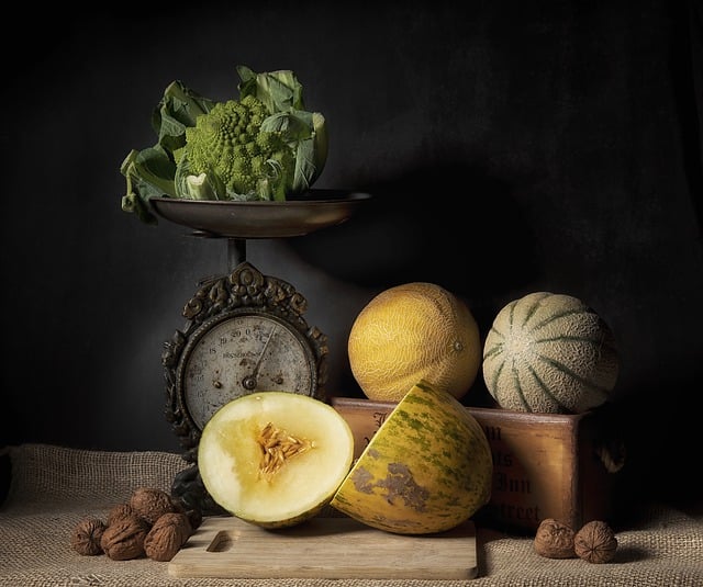 قم بتنزيل صورة مجانية على مقياس وزن البطيخ والقرنبيط لتحريرها باستخدام محرر الصور المجاني على الإنترنت من GIMP