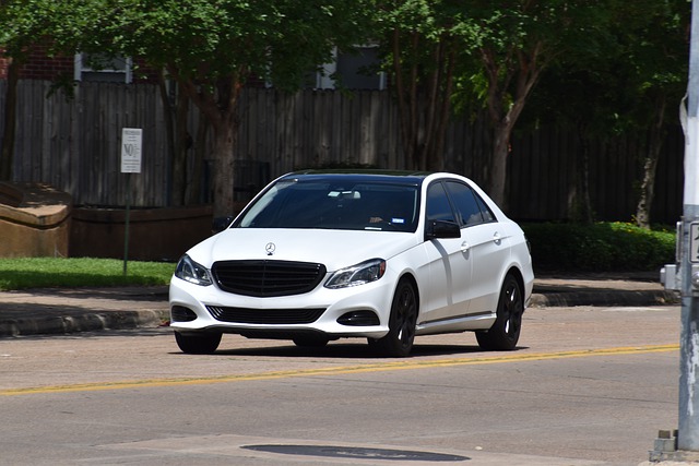 Free download mercedes benz s class luxury car free picture to be edited with GIMP free online image editor