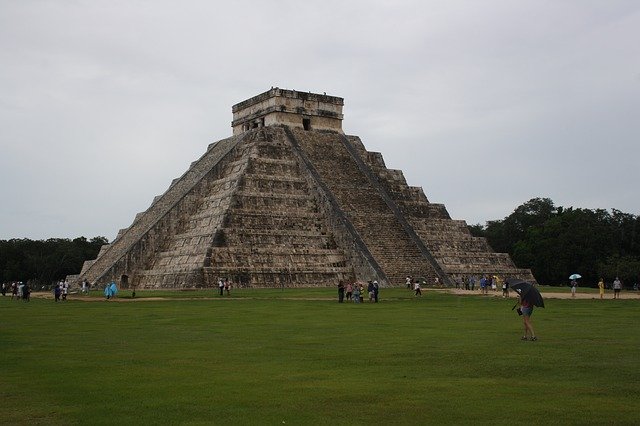 Download gratuito Piramidi di Chichen Itza in Messico - foto o immagine gratis da modificare con l'editor di immagini online di GIMP