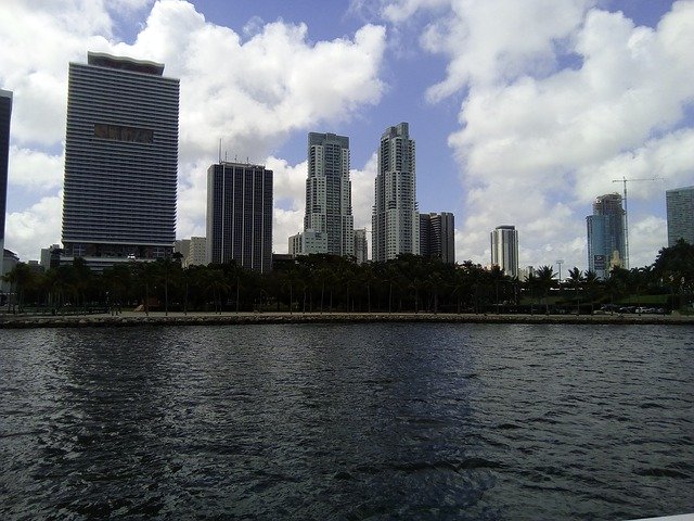 Baixe gratuitamente Miami Brickell Buildings - foto ou imagem gratuita a ser editada com o editor de imagens online GIMP