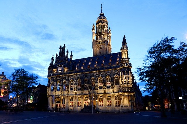 무료 다운로드 Middelburg Night Photography - 무료 사진 또는 GIMP 온라인 이미지 편집기로 편집할 사진